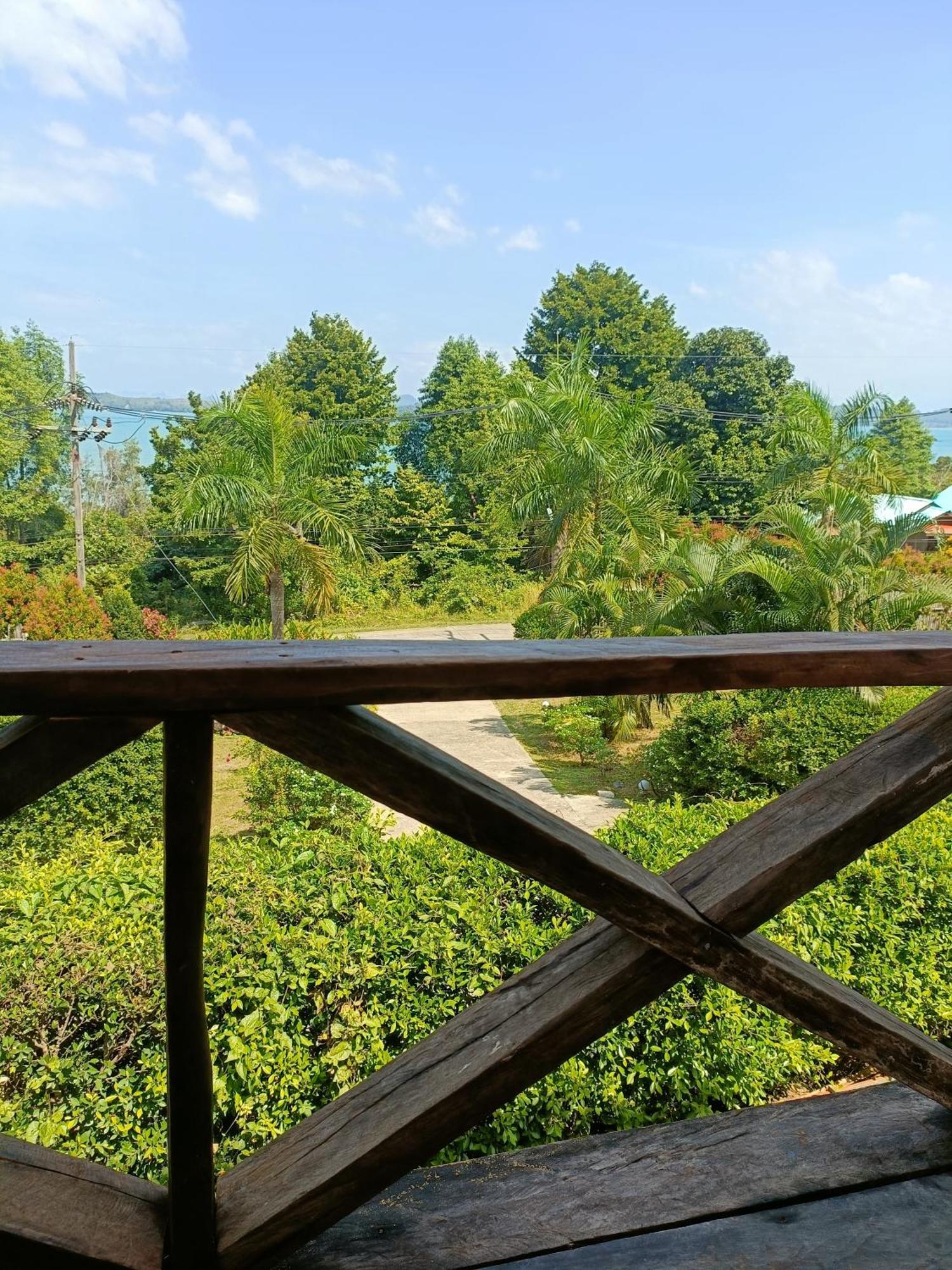 Resting Place Ko Yao Yai Room photo